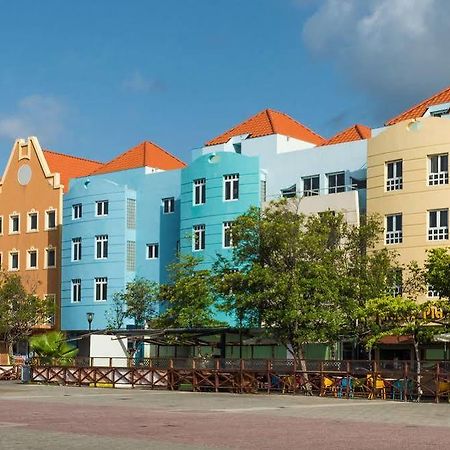 E M City Hotel Willemstad Ngoại thất bức ảnh